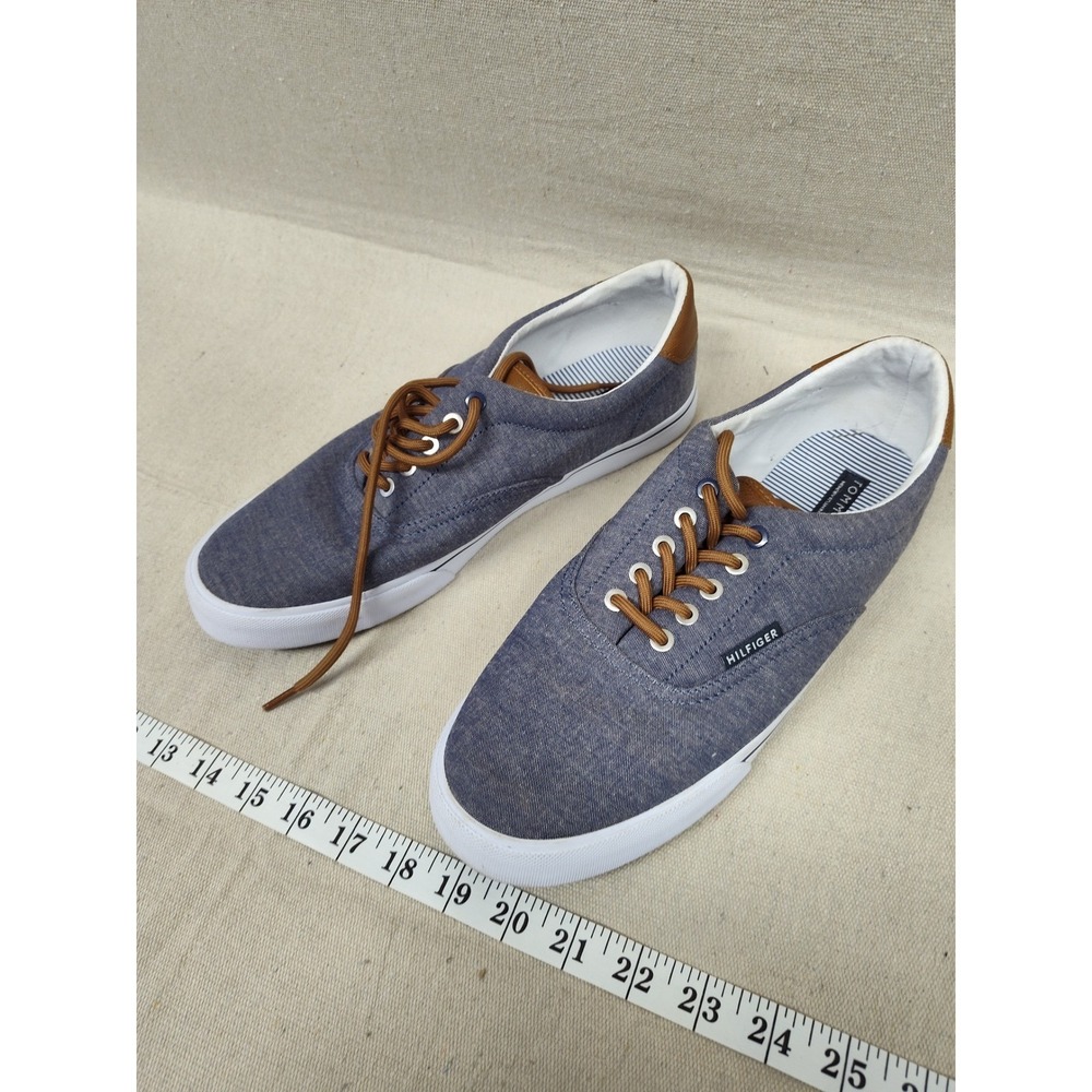 Tommy Hilfiger Mens Blue Chambray Low Top Sneakers TMPHERO-SS Size 10.5
